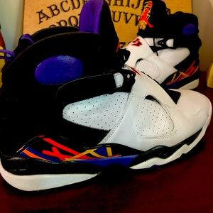 Size 10 - Jordan 8 Three-Peat 2015
